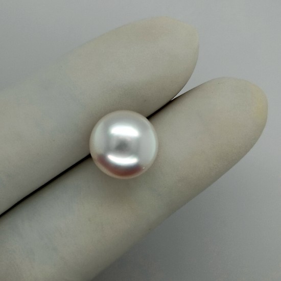 Pearl  (Moti) 11.86 Ct Gem Quality